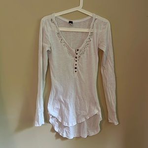 We the free long white tee with details